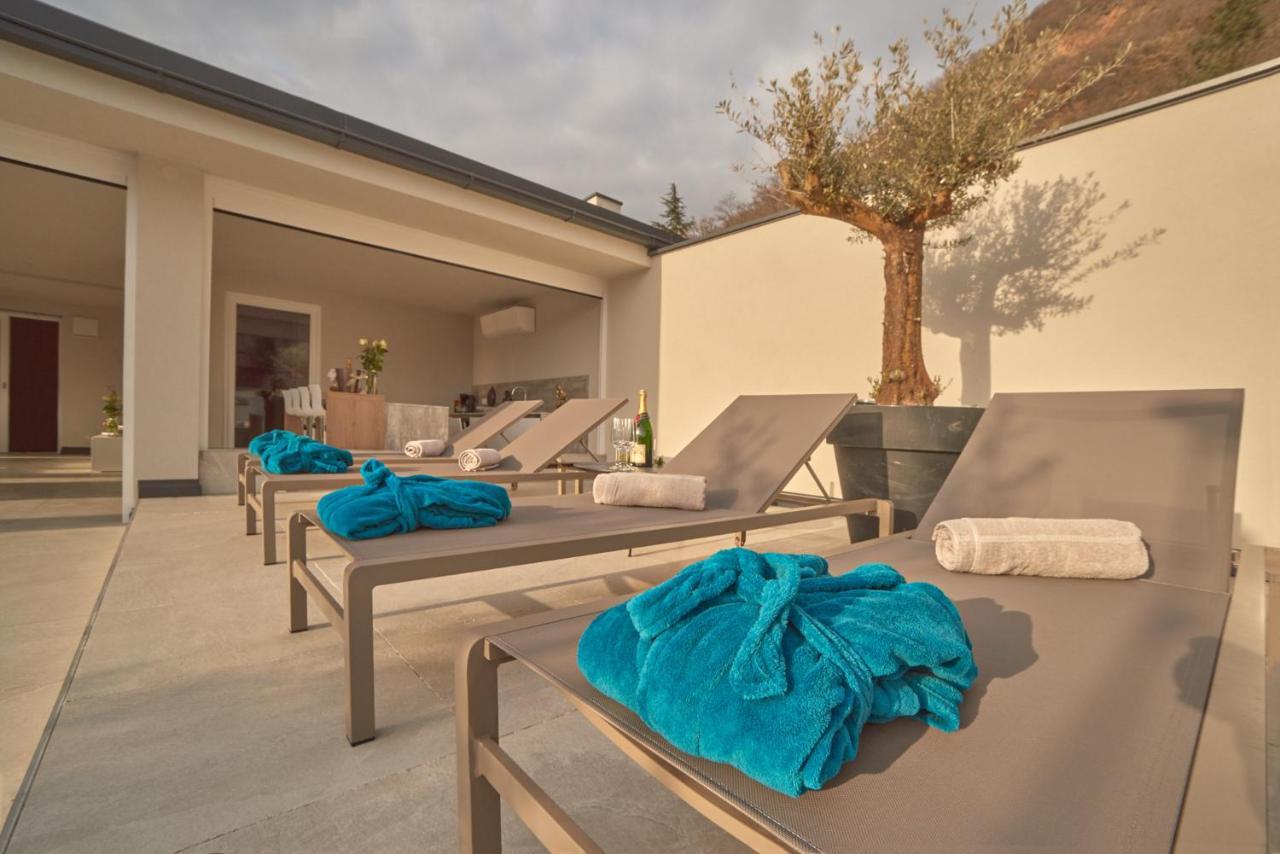 Penthouse & Garden - Luxury Apartment Postal / Burgstall Exterior photo