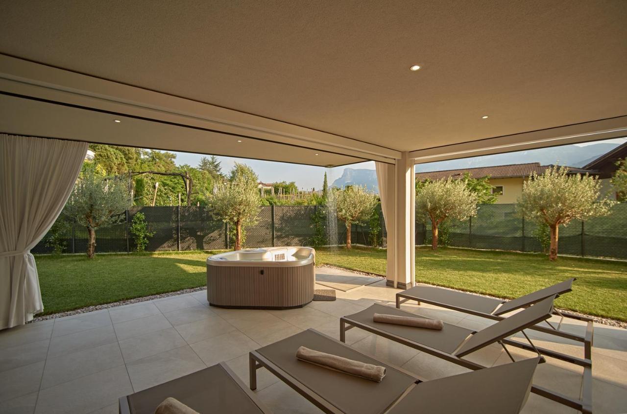 Penthouse & Garden - Luxury Apartment Postal / Burgstall Exterior photo